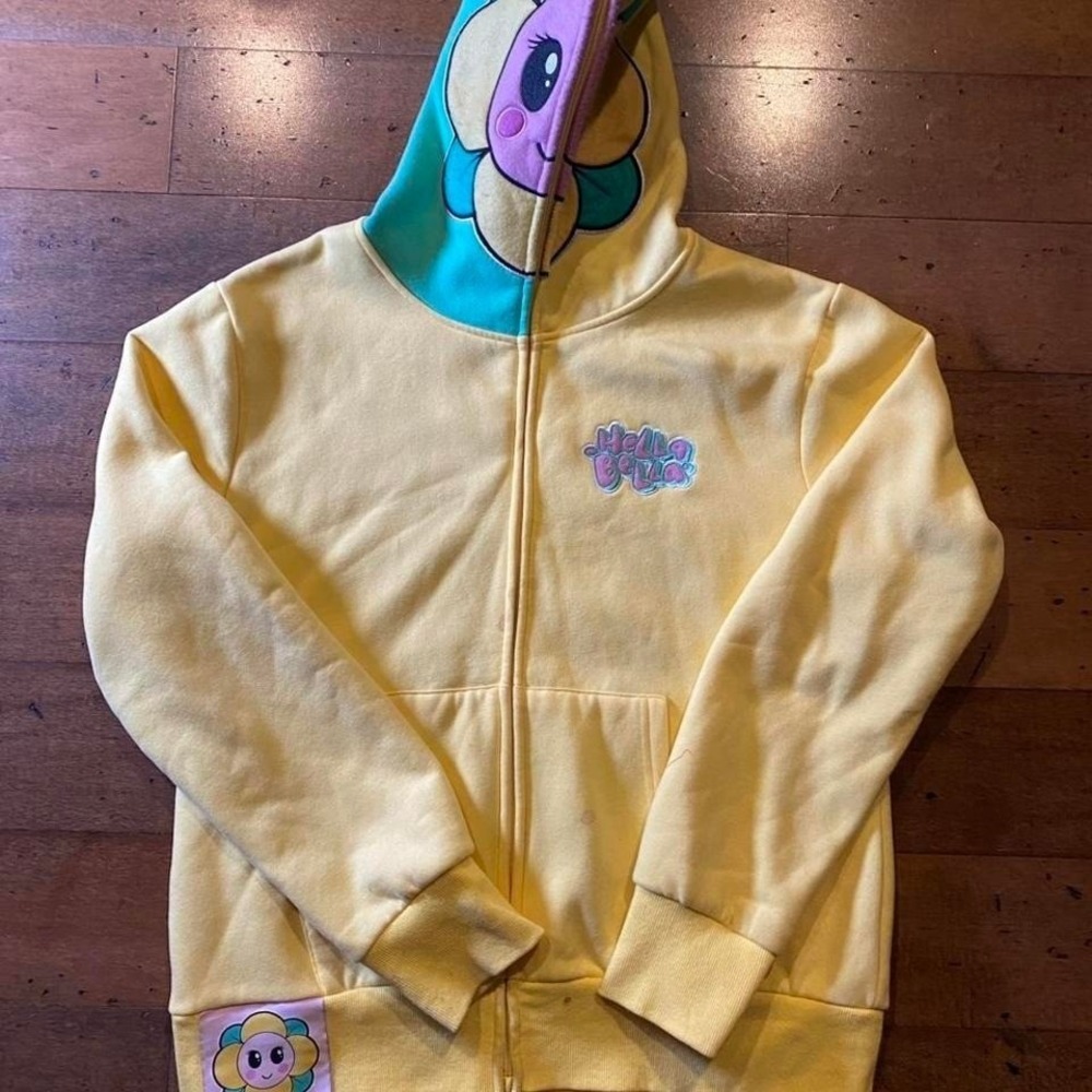 Cute Hella Bella Large Yellow Hoodie